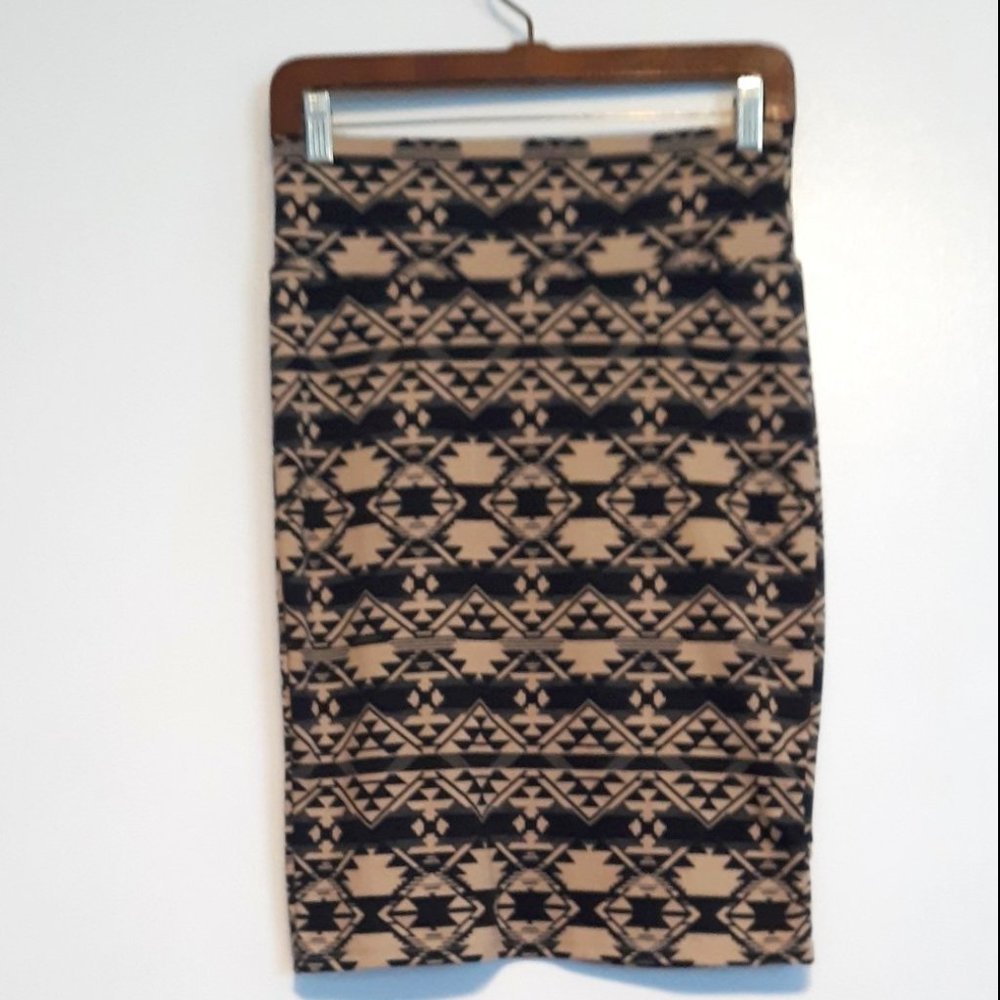 🍂Fall LuLaRoe knit print pencil skirt XS🍂